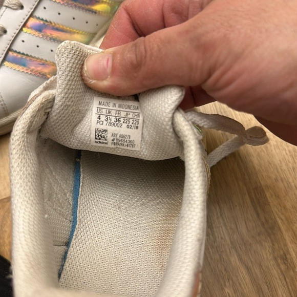 ADIDAS ⭐️ SUPERSTAR sneakers pre owned - Picture 9 of 10